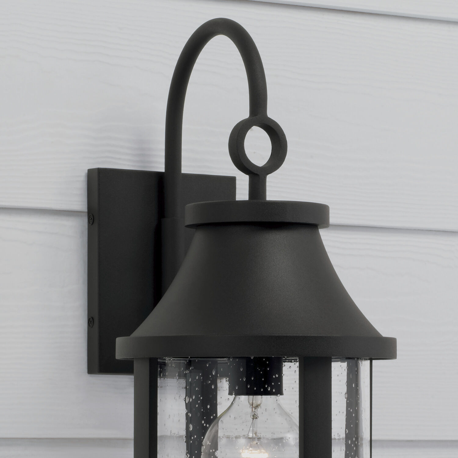 Bridger Outdoor Wall Lantern